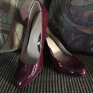 NEW MERONA Wine Burgundy Patent Leather Pumps Sz 8